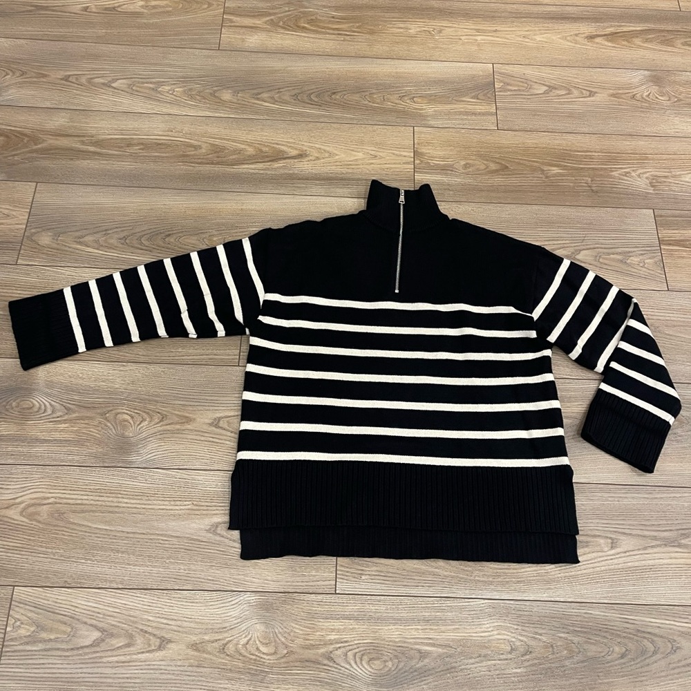 Zara Black & Cream Stripped Quarter Zip Sweater